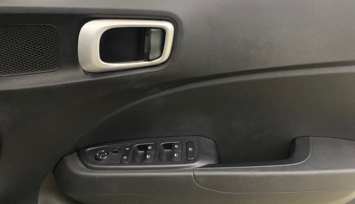 2019 Hyundai VENUE S 1.0 TURBO MT, Petrol, Manual, 24,417 km, Driver Side Door Panels Control
