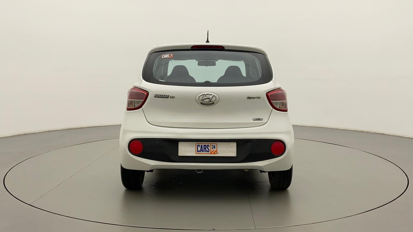 2017 Hyundai Grand i10 SPORTZ 1.2 KAPPA VTVT, Petrol, Manual, 32,656 km, Back/Rear