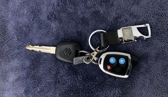 2018 Maruti Alto 800 LXI, Petrol, Manual, 10,353 km, Key Close Up