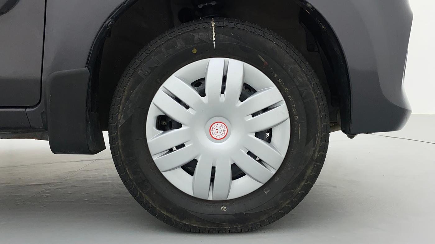 2018 Maruti Alto 800 LXI, Petrol, Manual, 10,353 km, Right Front Wheel