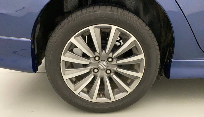 2020 Maruti Ciaz ALPHA  AT 1.5 SHVS PETROL, Petrol, Automatic, 31,214 km, Right Rear Wheel