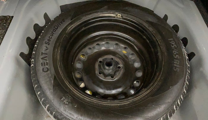 2022 Skoda SLAVIA ACTIVE 1.0L TSI MT, Petrol, Manual, 59,236 km, Spare Tyre