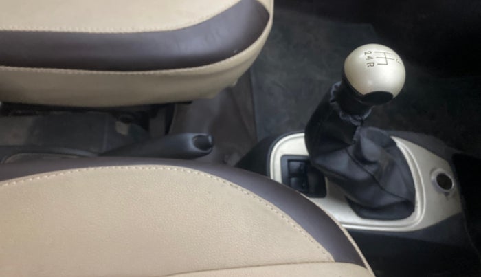 2015 Tata Nano TWIST XT, Petrol, Manual, 15,686 km, Gear Lever