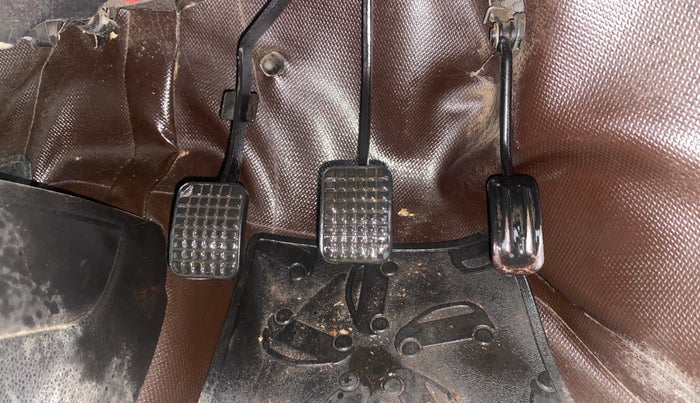 2015 Tata Nano TWIST XT, Petrol, Manual, 15,686 km, Pedals