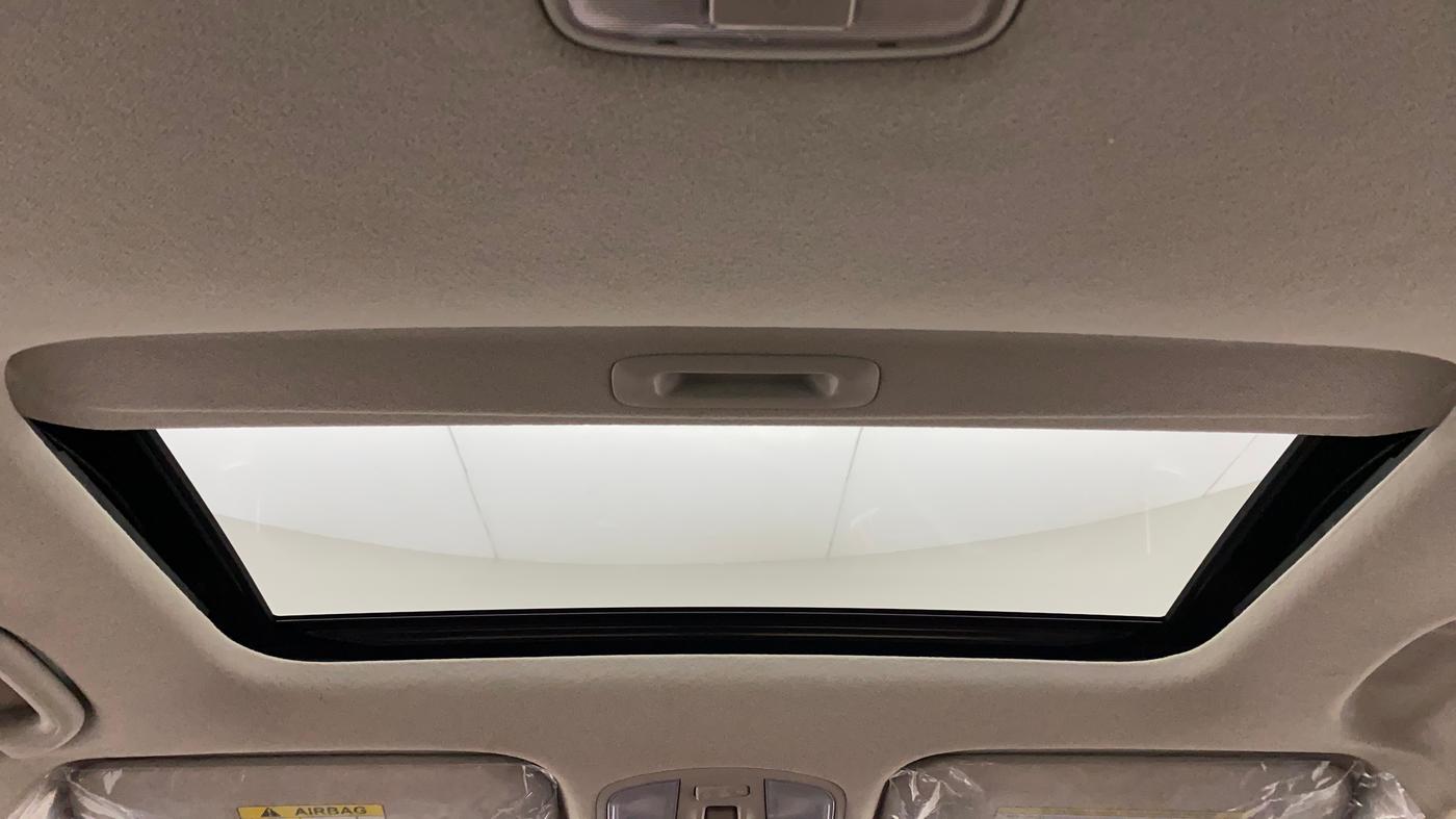 2022 KIA SONET HTX ANNIVERSARY EDITION 1.0 IMT, Petrol, Manual, 7,498 km, Moonroof/ Sunroof
