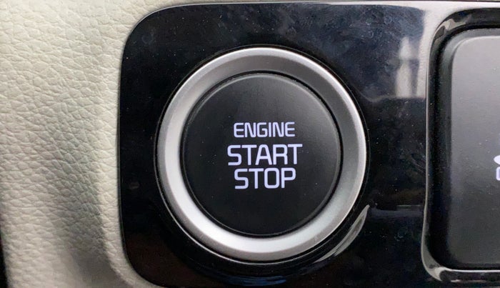 2022 KIA SONET HTX ANNIVERSARY EDITION 1.0 IMT, Petrol, Manual, 7,498 km, Keyless Start/ Stop Button