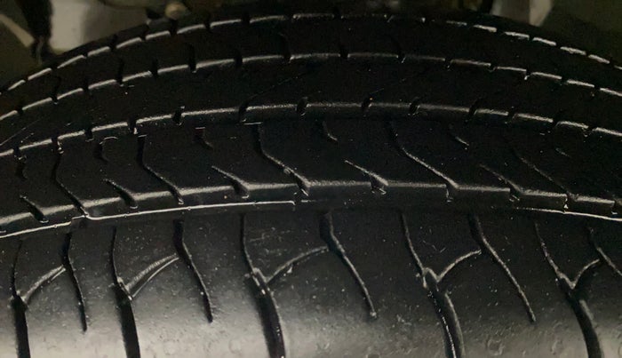 2021 Renault Duster RXZ 1.5 PETROL MT, Petrol, Manual, 66,343 km, Left Front Tyre Tread