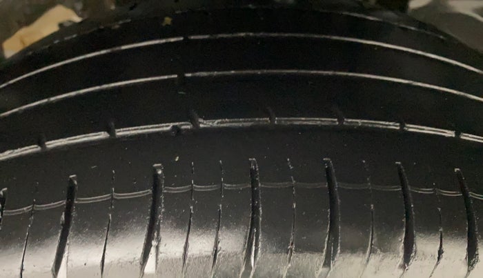 2021 Renault Duster RXZ 1.5 PETROL MT, Petrol, Manual, 66,343 km, Left Rear Tyre Tread