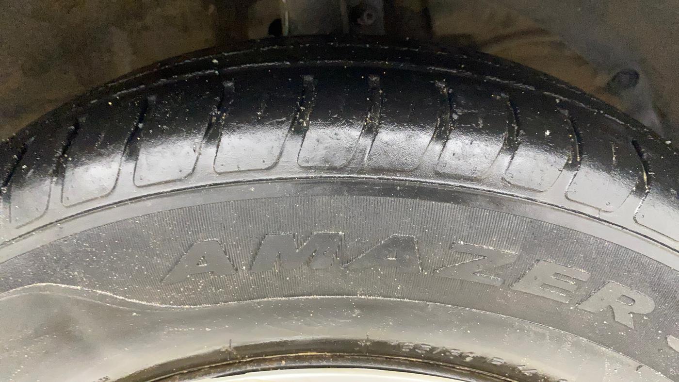 2020 Maruti Dzire VXI, Petrol, Manual, 60,204 km, Right Front Tyre Tread