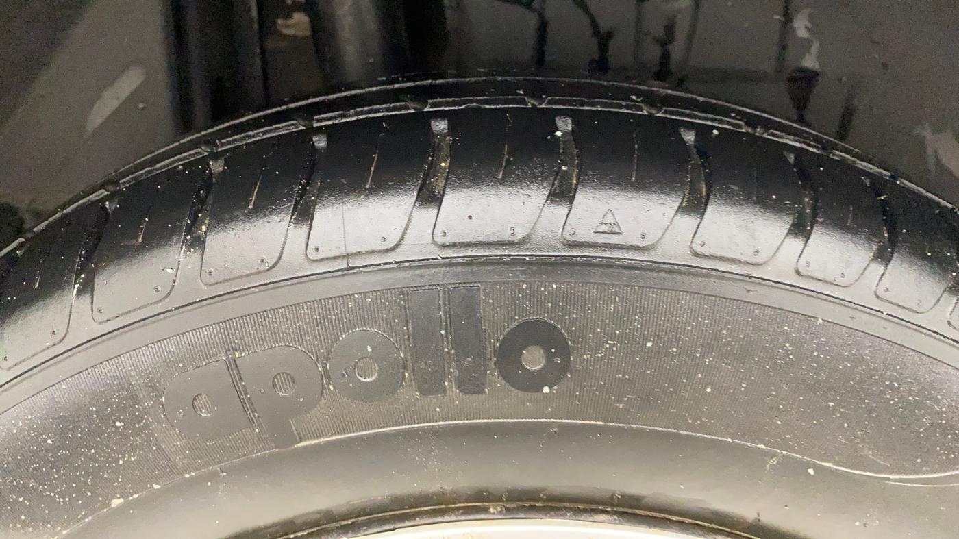 2020 Maruti Dzire VXI, Petrol, Manual, 60,204 km, Right Rear Tyre Tread