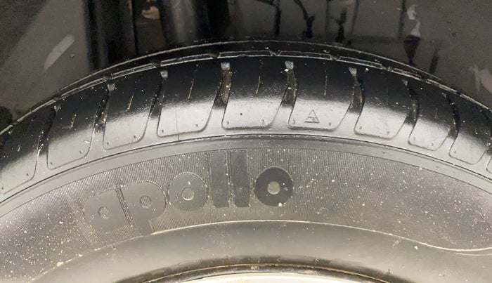 2020 Maruti Dzire VXI, Petrol, Manual, 59,719 km, Right Rear Tyre Tread