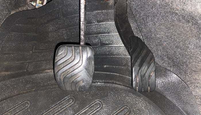 2020 Renault Kwid RXT 1.0 AMT (O), Petrol, Automatic, 64,760 km, Pedals