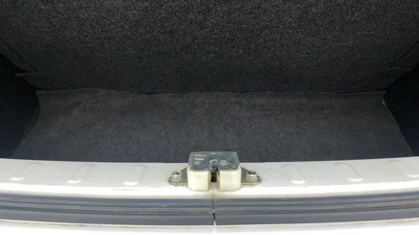 2017 Honda Brio VX AT, Petrol, Automatic, 27,533 km, Boot Inside