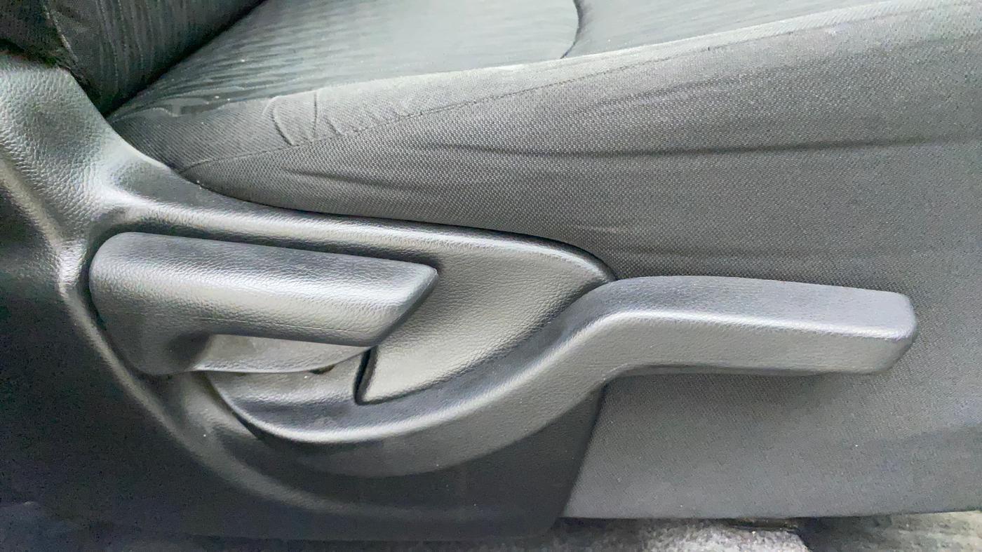 2017 Honda Brio VX AT, Petrol, Automatic, 27,533 km, Driver Side Adjustment Panel