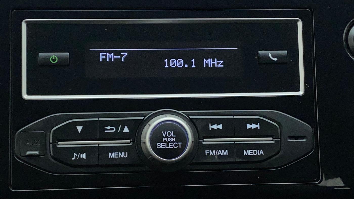 2017 Honda Brio VX AT, Petrol, Automatic, 27,533 km, Infotainment System