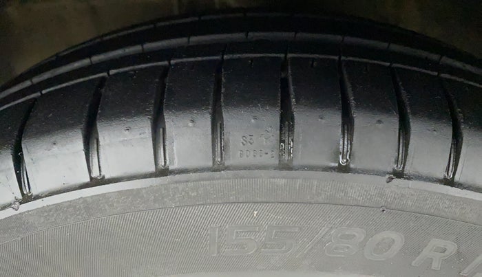 2016 Hyundai i10 MAGNA 1.1, Petrol, Manual, 71,827 km, Left Front Tyre Tread