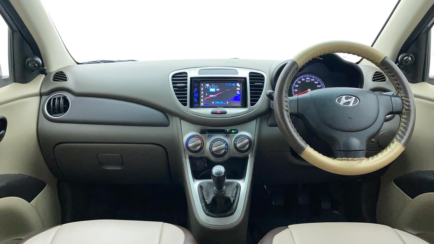 2016 Hyundai i10 MAGNA 1.1, Petrol, Manual, 71,827 km, Dashboard