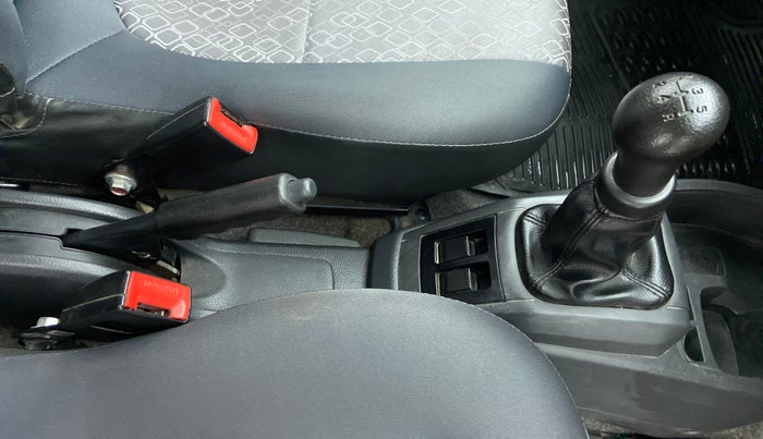 2018 Maruti Alto 800 LXI, Petrol, Manual, 36,509 km, Gear Lever