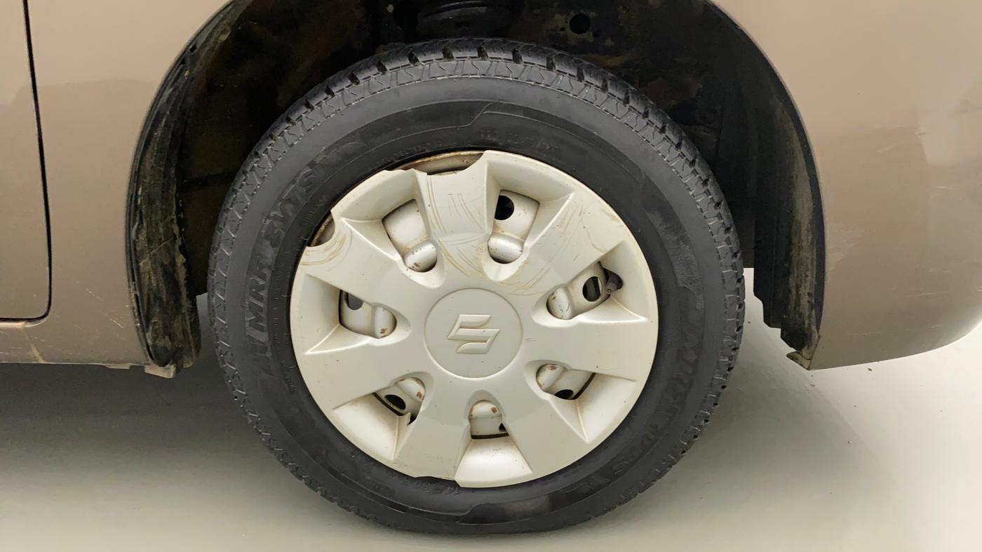 2014 Maruti Wagon R 1.0 LXI CNG, CNG, Manual, 38,700 km, Right Front Wheel