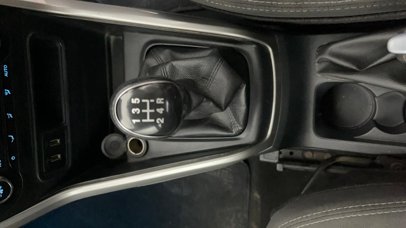 2018 Ford Ecosport TITANIUM 1.5L PETROL, Petrol, Manual, 88,228 km, Gear Lever