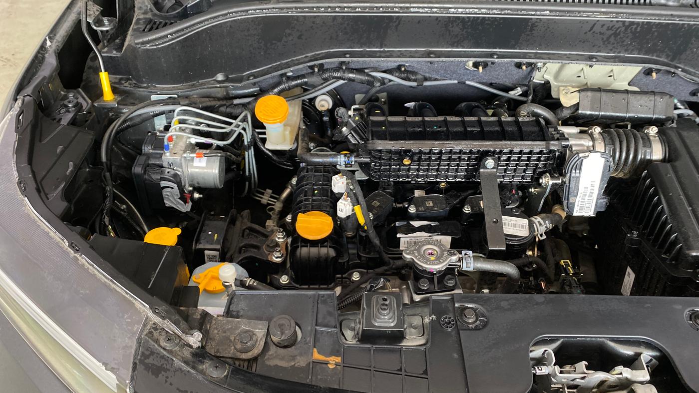 2026 Tata PUNCH Accomplished AMT, Petrol, Automatic, 2,926 km, Engine View - Right