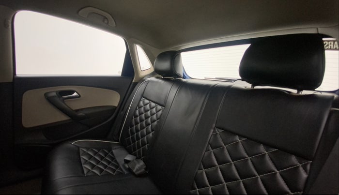 2014 Volkswagen Polo HIGHLINE DIESEL, Diesel, Manual, 1,38,599 km, Right Side Rear Door Cabin