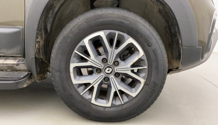 2020 Renault Duster RXZ 1.5 PETROL MT, Petrol, Manual, 20,962 km, Right Front Wheel