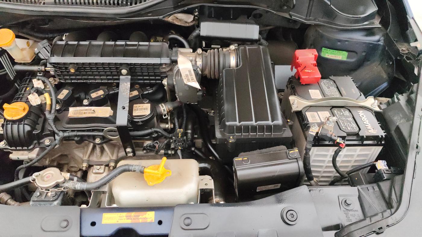 2025 Tata ALTROZ Accomplished Plus S Petrol 6DCT, Petrol, Automatic, 19,943 km, Engine View - Left