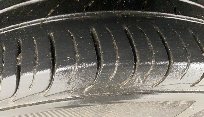 2023 KIA SELTOS HTK PLUS 1.5 DIESEL IMT, Diesel, Manual, 47,665 km, Right Rear Tyre Tread