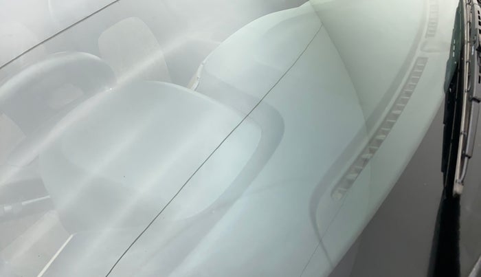 2014 Hyundai Grand i10 SPORTZ AT 1.2 KAPPA VTVT, Petrol, Automatic, 30,592 km, Front windshield - Minor spot on windshield