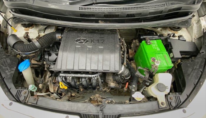 2014 Hyundai Grand i10 SPORTZ AT 1.2 KAPPA VTVT, Petrol, Automatic, 30,592 km, Open Bonet