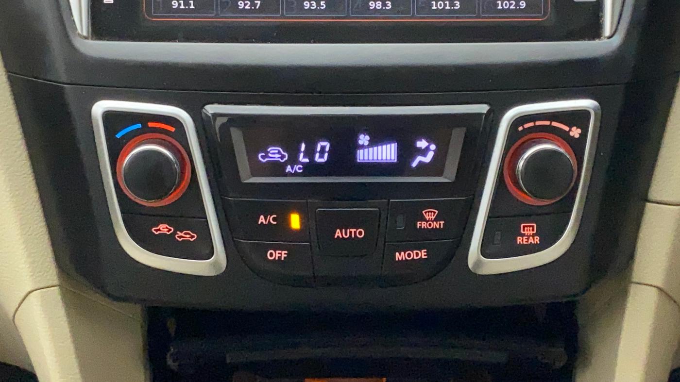 2016 Maruti Ciaz ZXI+, Petrol, Manual, 44,409 km, Automatic Climate Control