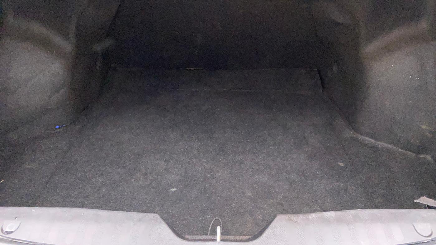 2016 Maruti Ciaz ZXI+, Petrol, Manual, 44,409 km, Boot Inside