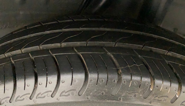 2023 Honda Amaze 1.2L I-VTEC VX CVT, Petrol, Automatic, 5,411 km, Left Rear Tyre Tread