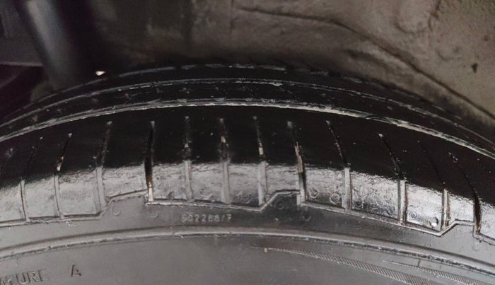 2012 Maruti Wagon R 1.0 VXI, Petrol, Manual, 97,754 km, Right Rear Tyre Tread