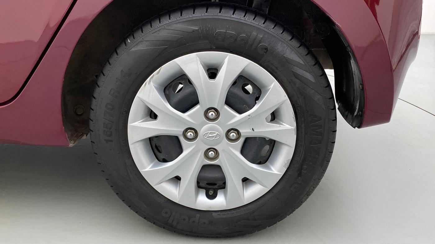 2014 Hyundai Grand i10 MAGNA 1.2 VTVT, Petrol, Manual, 32,139 km, Left Rear Wheel