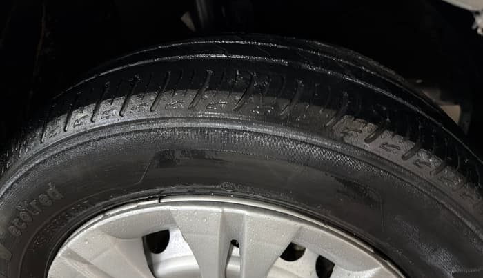 2021 Maruti Baleno SIGMA PETROL 1.2, Petrol, Manual, 61,522 km, Right Front Tyre Tread