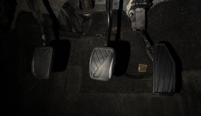 2021 Maruti Baleno SIGMA PETROL 1.2, Petrol, Manual, 61,522 km, Pedals
