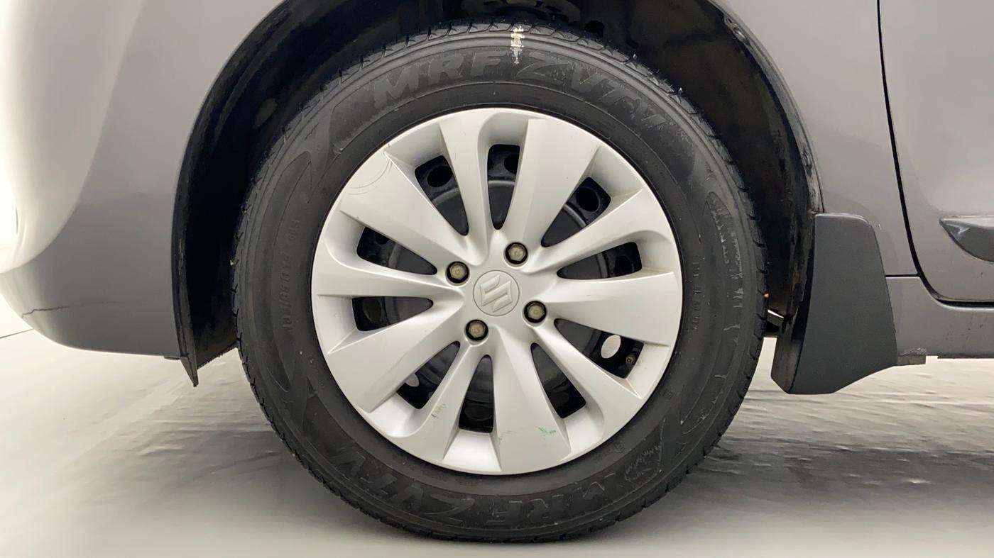 2017 Maruti Baleno DELTA 1.2 K12, Petrol, Manual, 24,917 km, Left Front Wheel