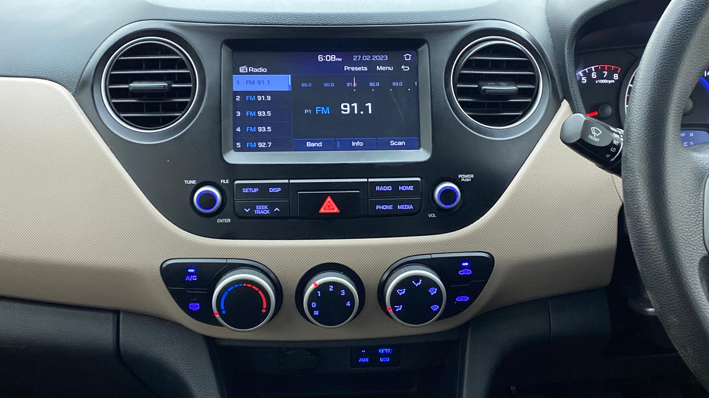 2017 Hyundai Grand i10 SPORTZ (O) 1.2 KAPPA VTVT, Petrol, Manual, 45,231 km, Air Conditioner