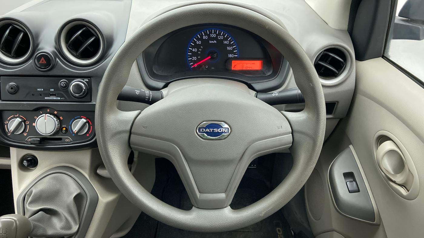 2015 Datsun Go T, Petrol, Manual, 31,844 km, Steering Wheel Close Up