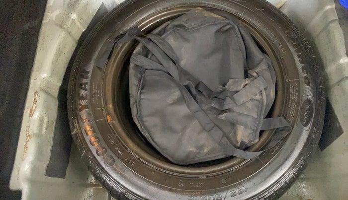 2022 Tata NEXON XM SUNROOF PETROL, Petrol, Manual, 72,463 km, Spare Tyre