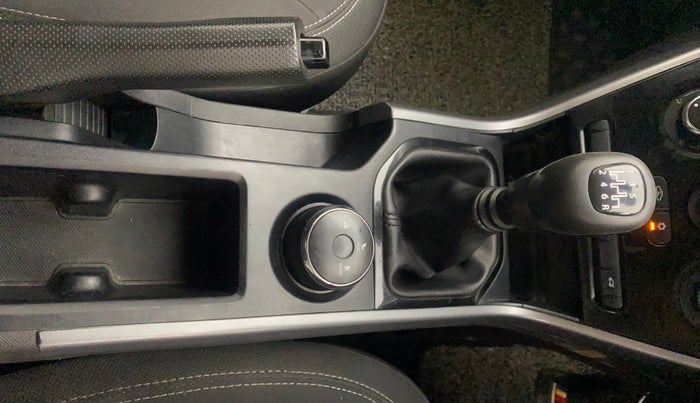 2022 Tata NEXON XM SUNROOF PETROL, Petrol, Manual, 72,463 km, Gear Lever