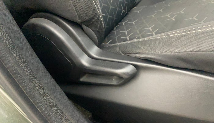 2022 Tata NEXON XM SUNROOF PETROL, Petrol, Manual, 72,463 km, Driver Side Adjustment Panel