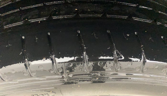 2022 Tata NEXON XM SUNROOF PETROL, Petrol, Manual, 72,463 km, Right Rear Tyre Tread