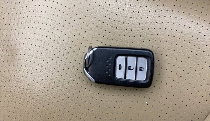 2014 Honda City 1.5L I-VTEC VX CVT, Petrol, Automatic, 81,854 km, Key Close Up