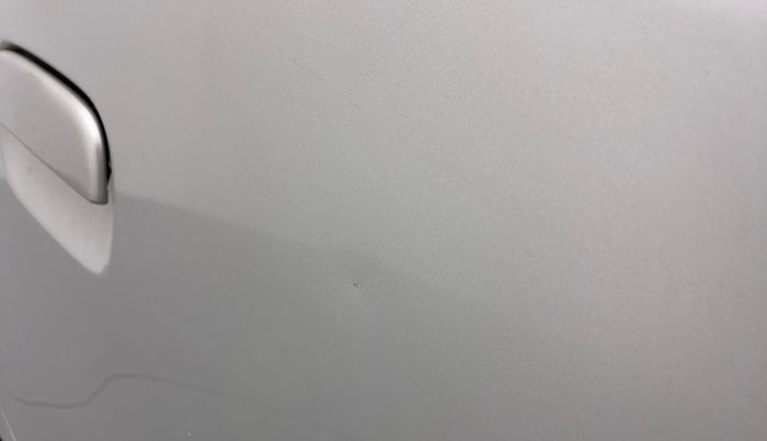 2016 Maruti Wagon R 1.0 VXI, Petrol, Manual, 42,768 km, Right rear door - Slightly dented