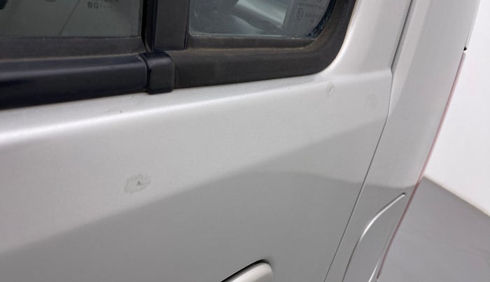 2016 Maruti Wagon R 1.0 VXI, Petrol, Manual, 42,768 km, Rear left door - Slightly dented