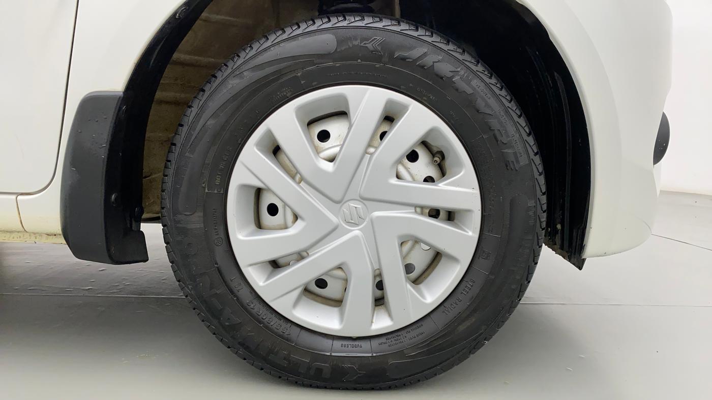 2021 Maruti New Wagon-R LXI CNG 1.0 L, CNG, Manual, 29,344 km, Right Front Wheel