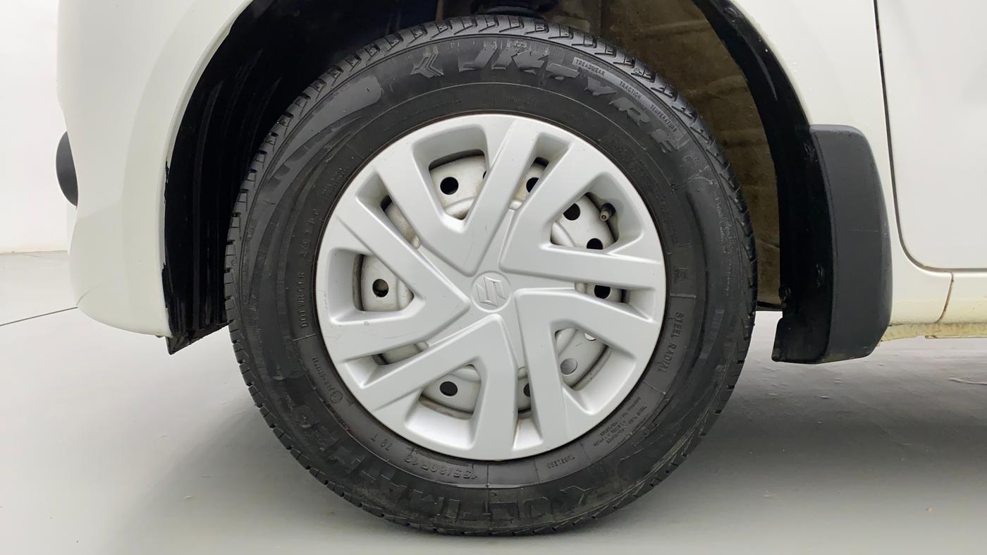 2021 Maruti New Wagon-R LXI CNG 1.0 L, CNG, Manual, 29,344 km, Left Front Wheel